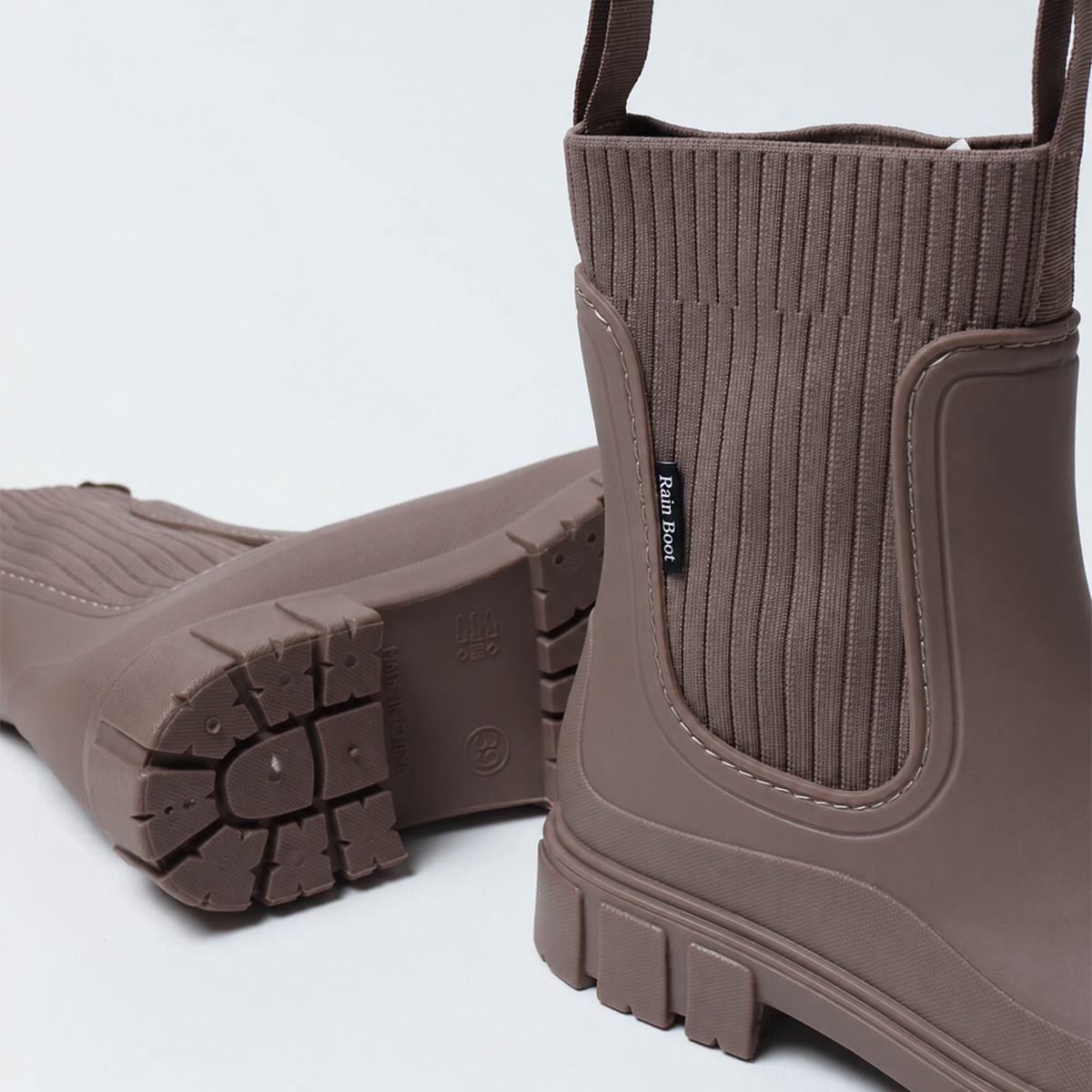 Dusky Apricot — Chelsea Rain Boot detail