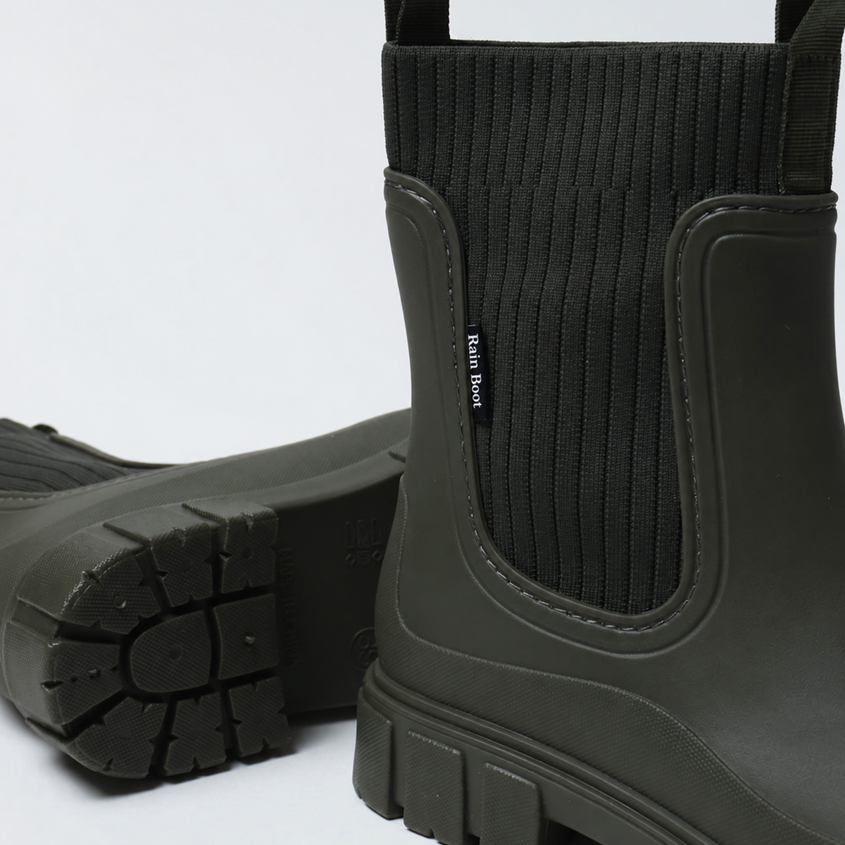 Woodland Olive — Chelsea Rain Boot detail