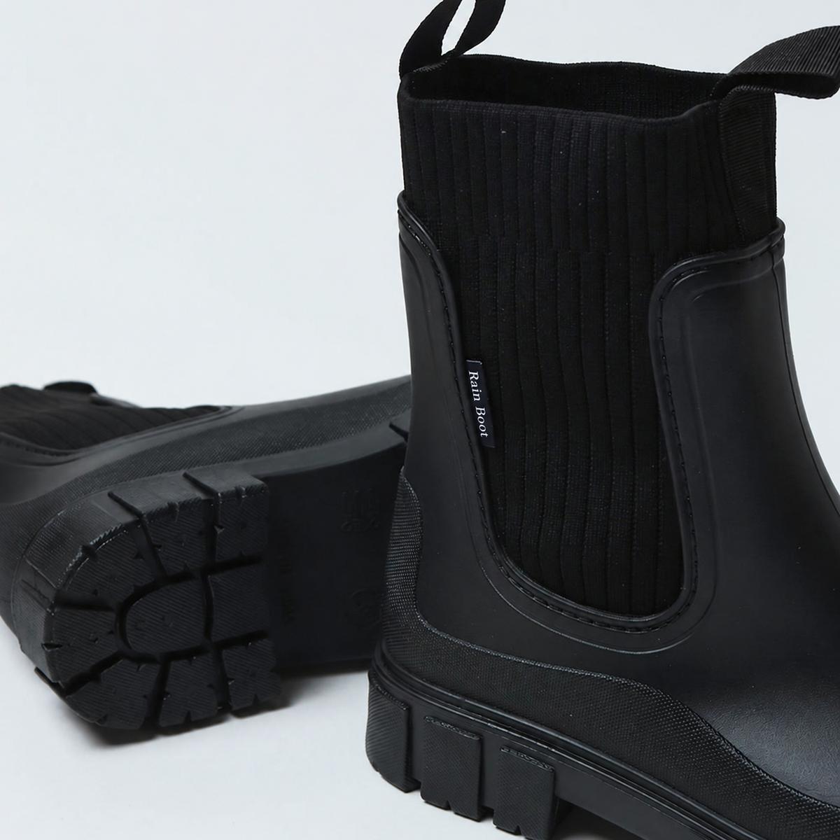 Midnight Black — Chelsea Rain Boot detail